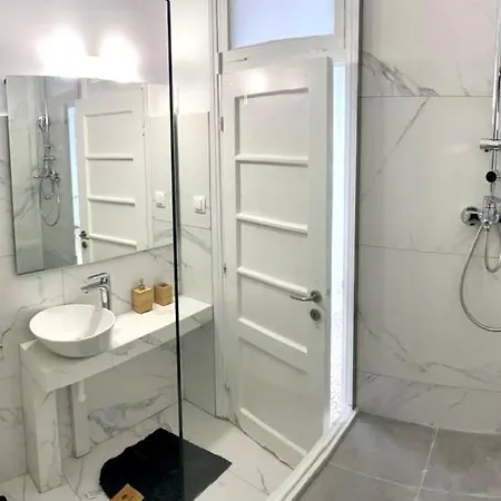 Modern 3Br Maisonette With Garden 10 Min From Acropolis Athens Exterior photo